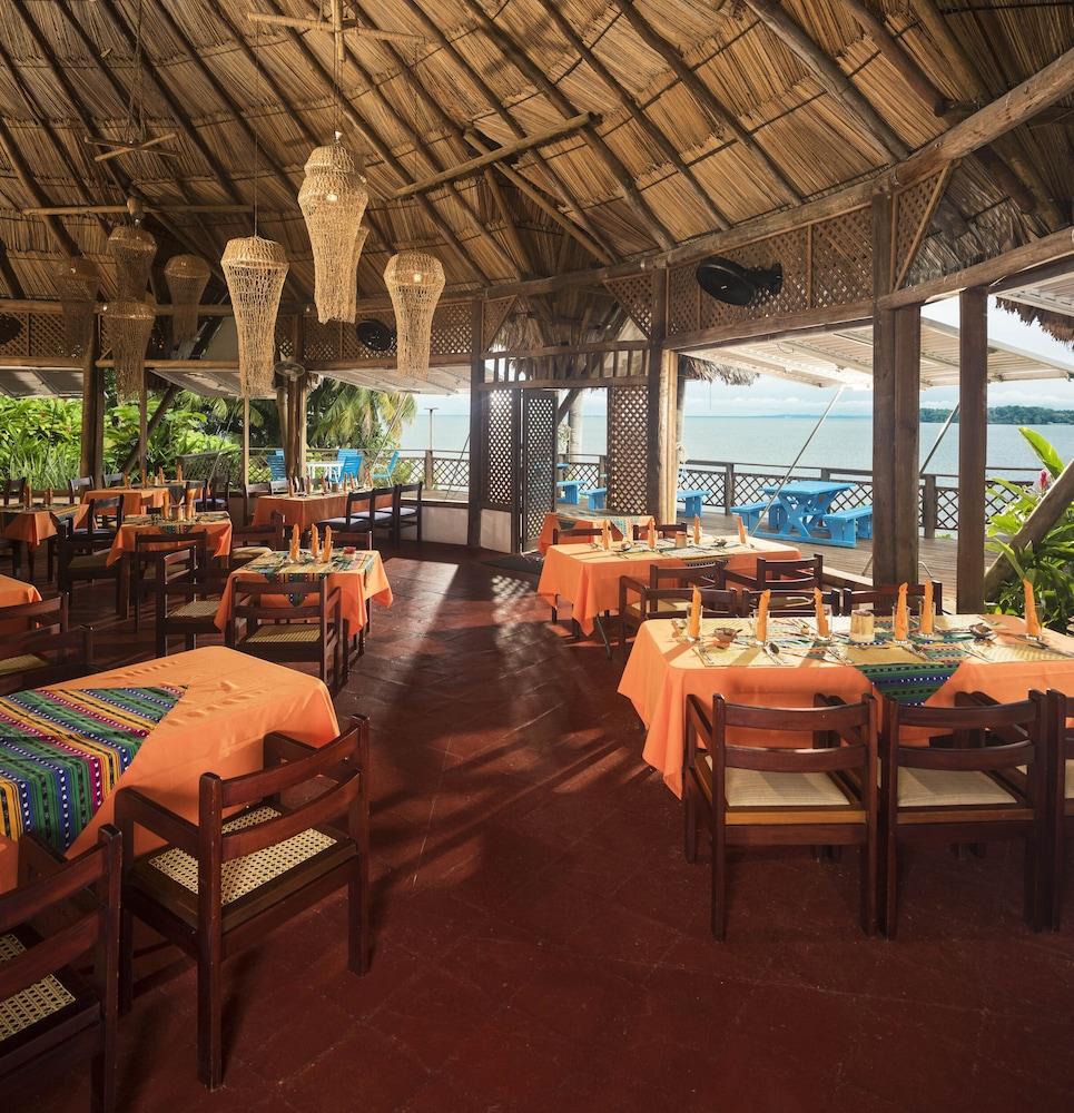 Villa Caribe Livingston Ngoại thất bức ảnh