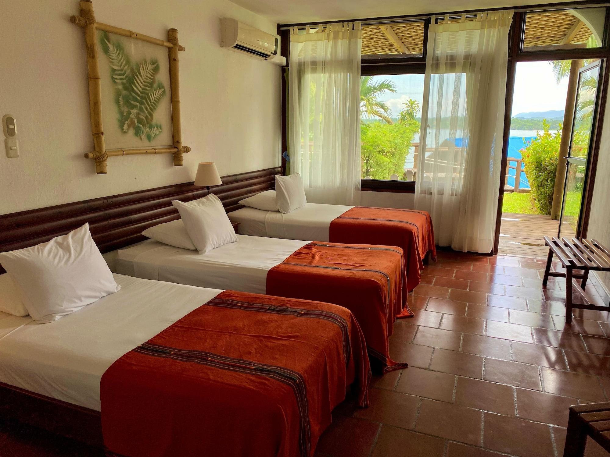 Villa Caribe Livingston Ngoại thất bức ảnh