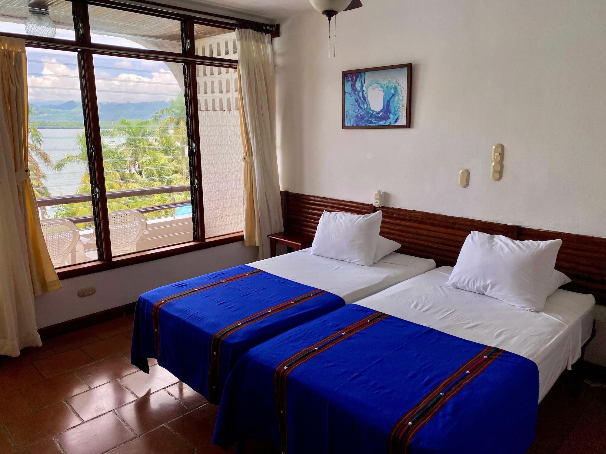 Villa Caribe Livingston Ngoại thất bức ảnh