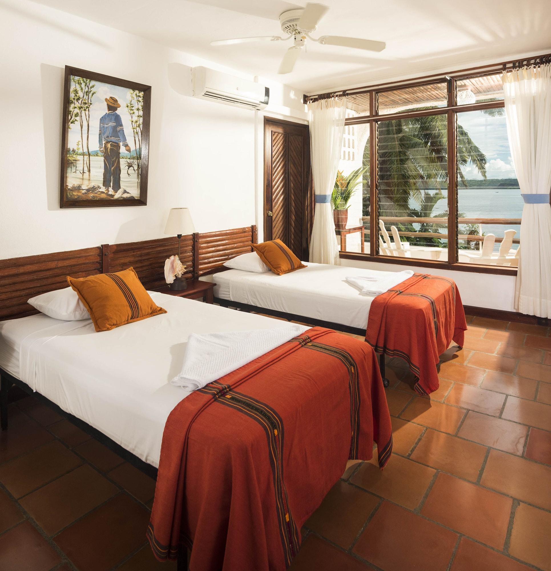 Villa Caribe Livingston Ngoại thất bức ảnh
