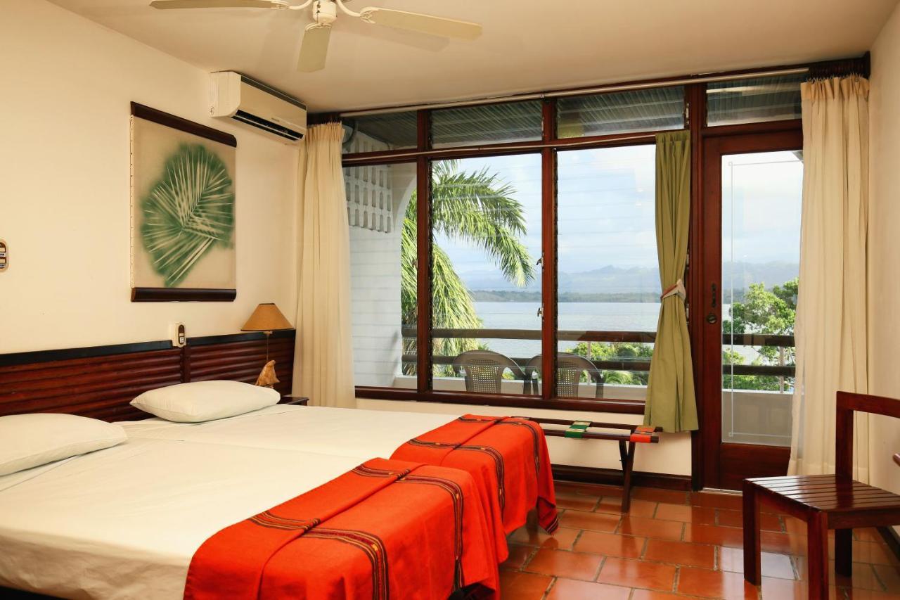 Villa Caribe Livingston Ngoại thất bức ảnh